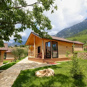 https://bujtina-kapinova.albaniahotels.org
