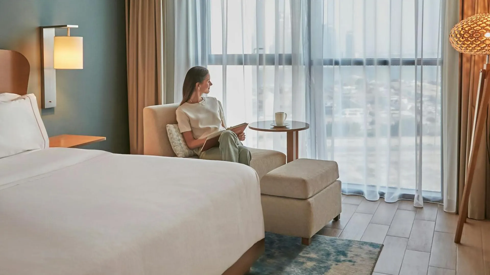 Hotel Element Al Jaddaf, Dubái 5*,  Emiratos Árabes Unidos